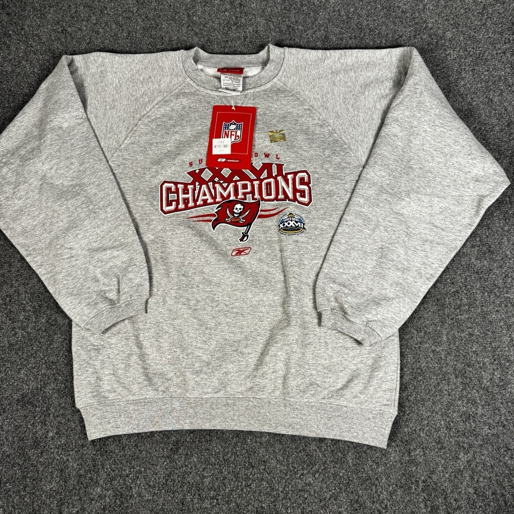 New Vintage Tampa Bay Bucaneers Sweatshirt Mens XL Crewneck 2003 Pullover NFL